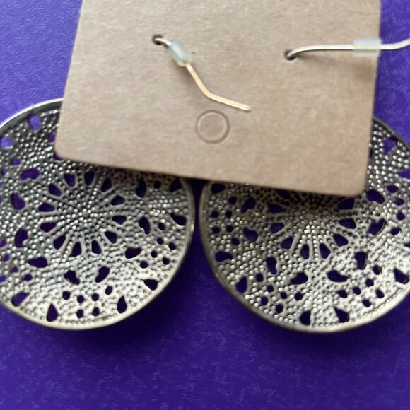 Bundle 3 for $12.  Gold Tone Dangle Earrings. - Picture 3 of 3